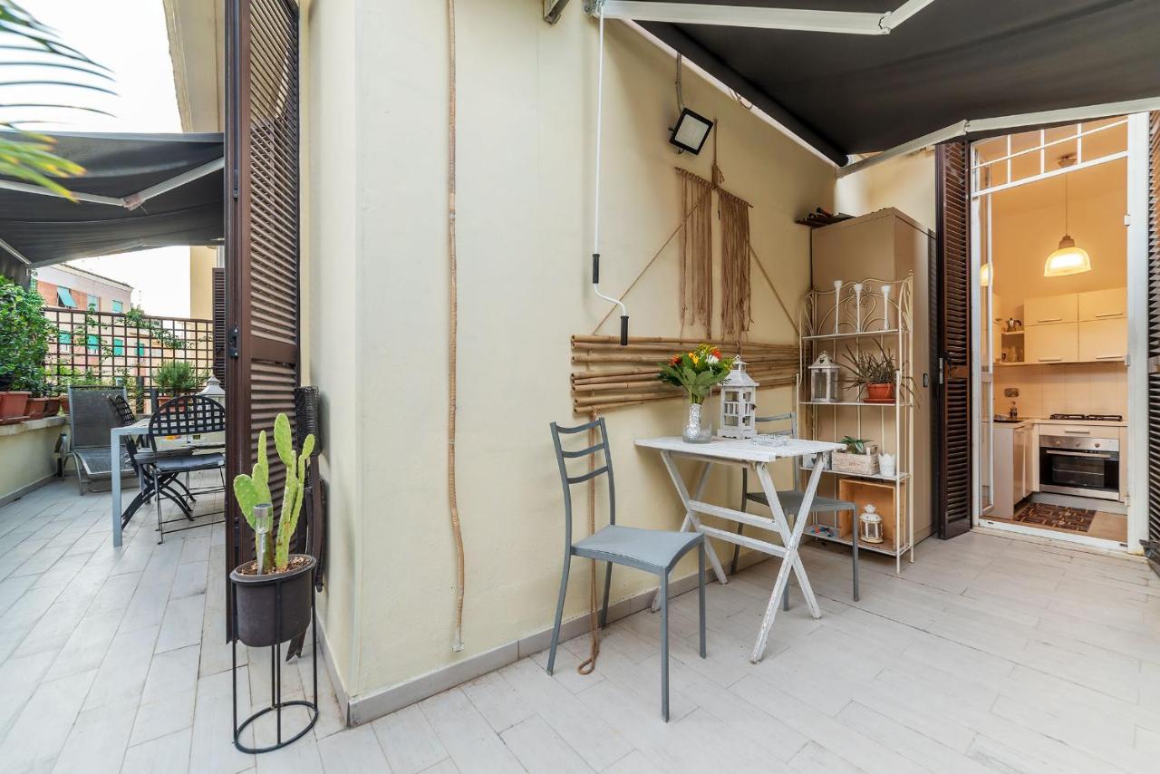 רומא Penthouse Apartment With Terrace Close To Vatican מראה חיצוני תמונה